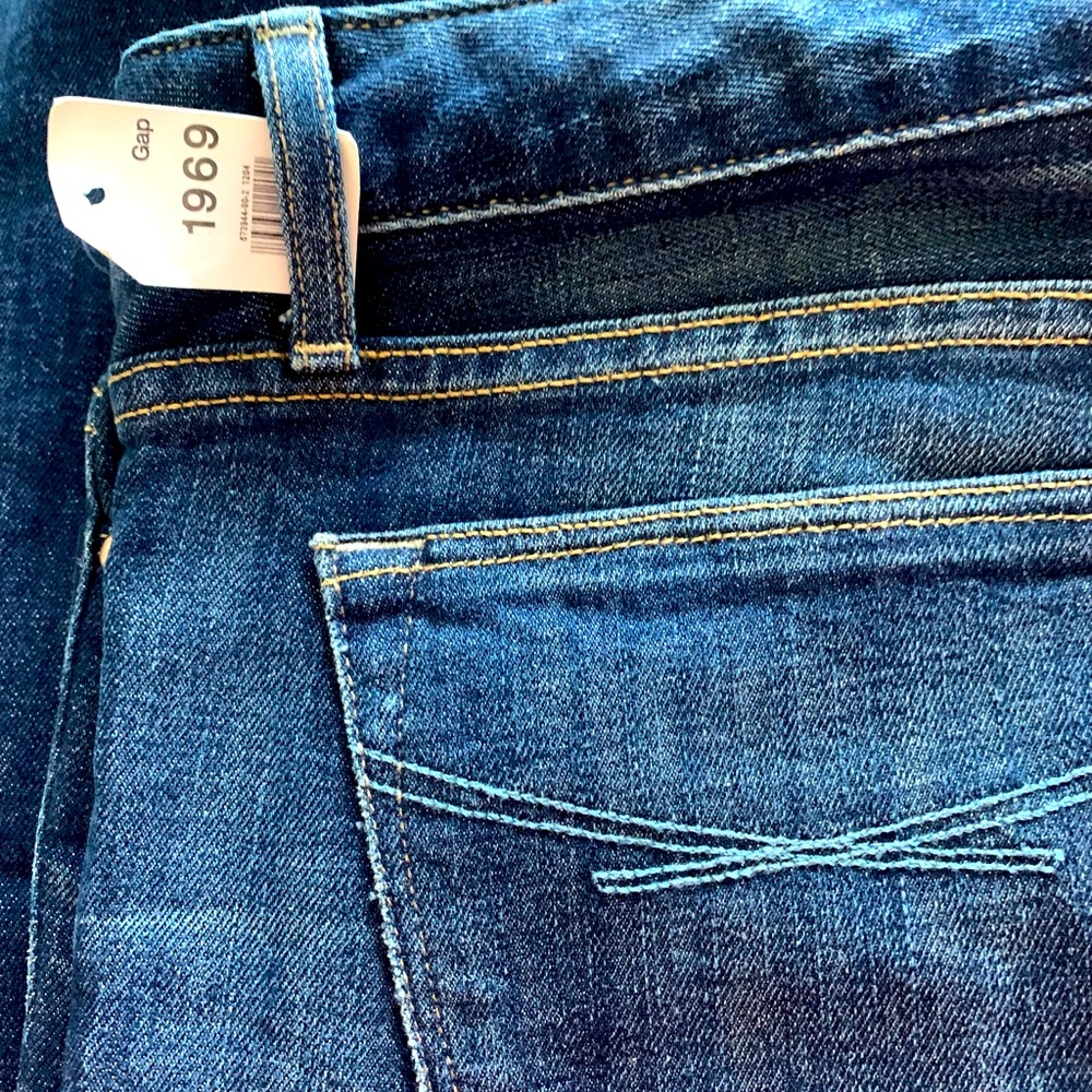 Gap bootleg jeans